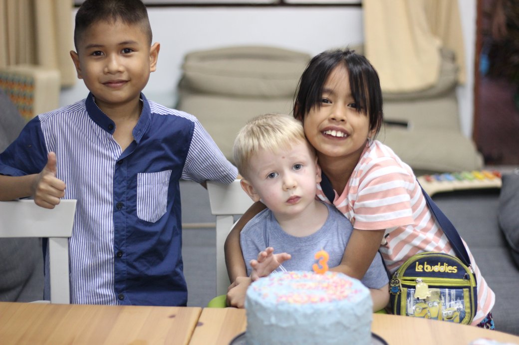 9ab37471-aee9-49ab-b9cd-5ca73c0c8e65