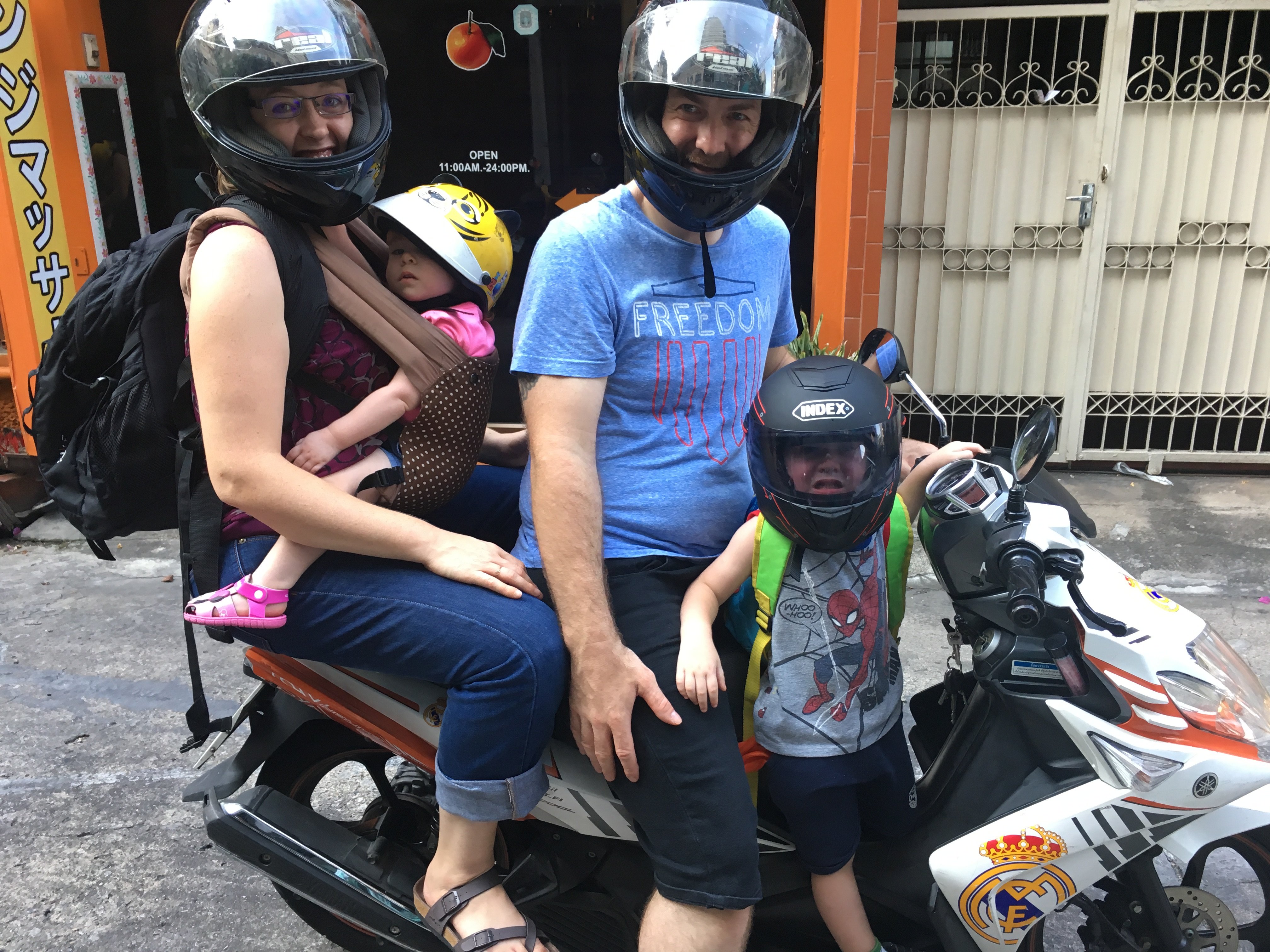 2c75bc95-10e7-4675-94e9-e23262a75bb5